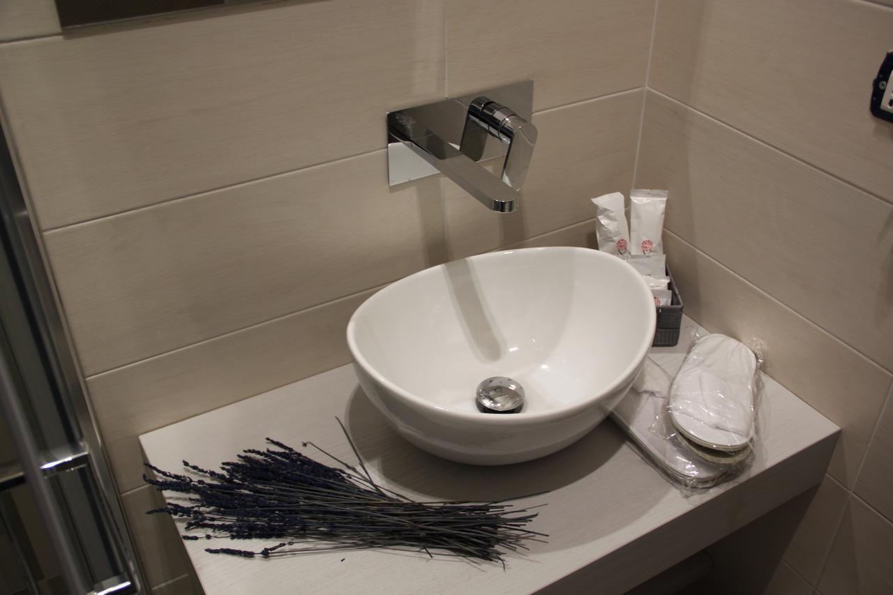Napoli Vomero Station Rooms Εξωτερικό φωτογραφία